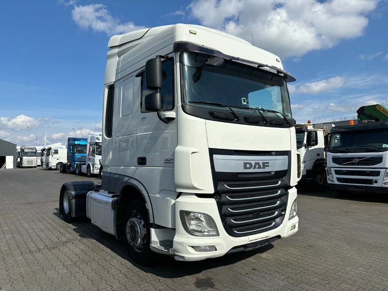 DAF XF 460 Spacecab Euro 6 - Тягач: фото 2 DAF XF 460 Spacecab Euro 6 - Тягач: фото 2