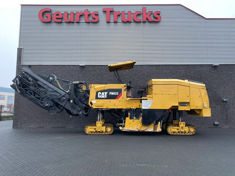 Caterpillar PM622 CRAWLER PROFILER/ASFALTFREESMACHINE/ASPHALTFRÄSEN-MASCHINE - Асфальтоукладочная техника: фото 1 Caterpillar PM622 CRAWLER PROFILER/ASFALTFREESMACHINE/ASPHALTFRÄSEN-MASCHINE - Асфальтоукладочная техника: фото 1