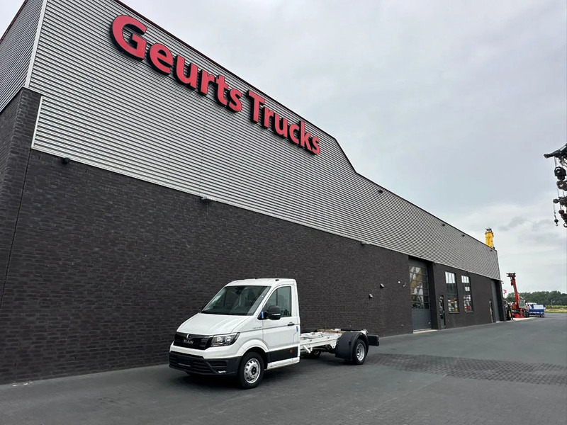 MAN TGE 6.160 CHASSIS CABINE (NIEUW) - Лёгкий коммерческий автомобиль: фото 2 MAN TGE 6.160 CHASSIS CABINE (NIEUW) - Лёгкий коммерческий автомобиль: фото 2
