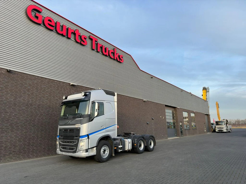 Volvo FH 460 6X4 TREKKER/TRACTOR/SZM EURO 6 HYDRAULIC - Тягач: фото 2 Volvo FH 460 6X4 TREKKER/TRACTOR/SZM EURO 6 HYDRAULIC - Тягач: фото 2