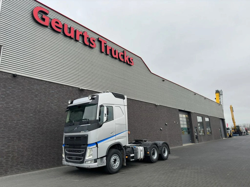 Volvo FH 460 6X4 TREKKER/TRACTOR/SZM EURO 6 HYDRAULIC - Тягач: фото 2 Volvo FH 460 6X4 TREKKER/TRACTOR/SZM EURO 6 HYDRAULIC - Тягач: фото 2