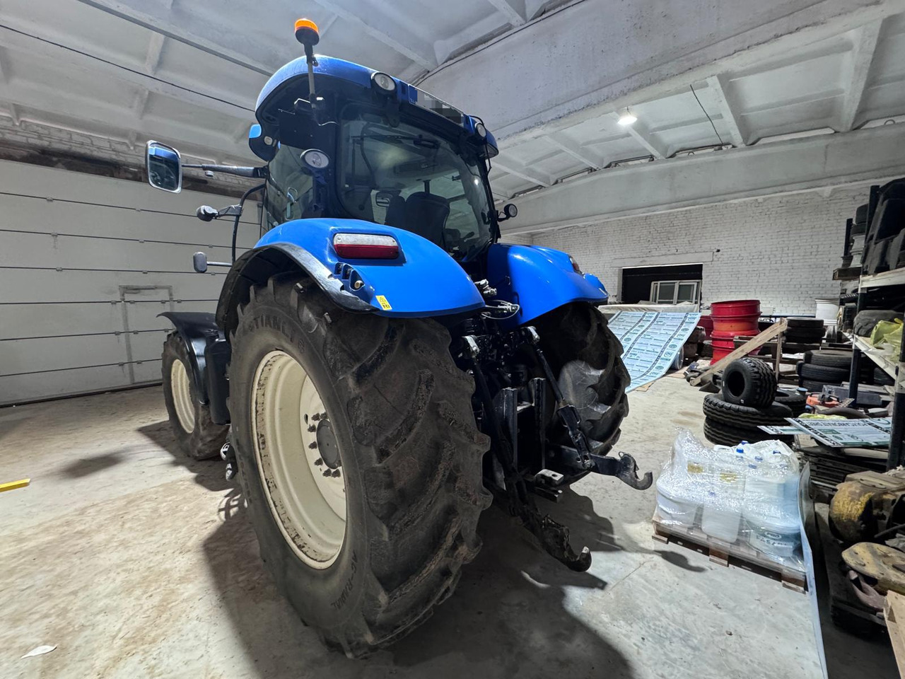 NEW HOLLAND T7.260 - Трактор: фото 4 NEW HOLLAND T7.260 - Трактор: фото 4
