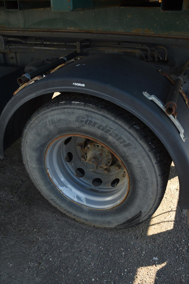 SCANIA P94 220 - Самосвал: фото 2 SCANIA P94 220 - Самосвал: фото 2