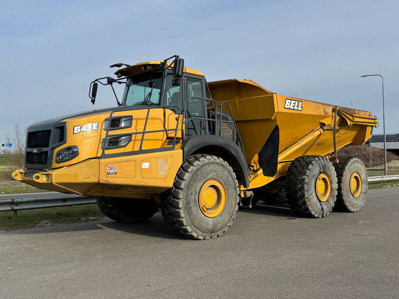 BELL B45E 6x6 - Сочленённый самосвал: фото 1 BELL B45E 6x6 - Сочленённый самосвал: фото 1