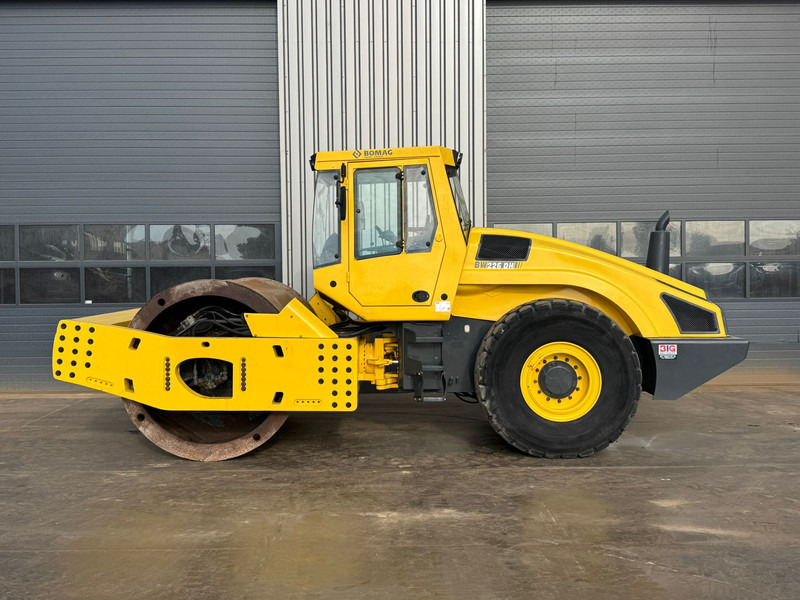Bomag BW226 - Каток: фото 1 Bomag BW226 - Каток: фото 1