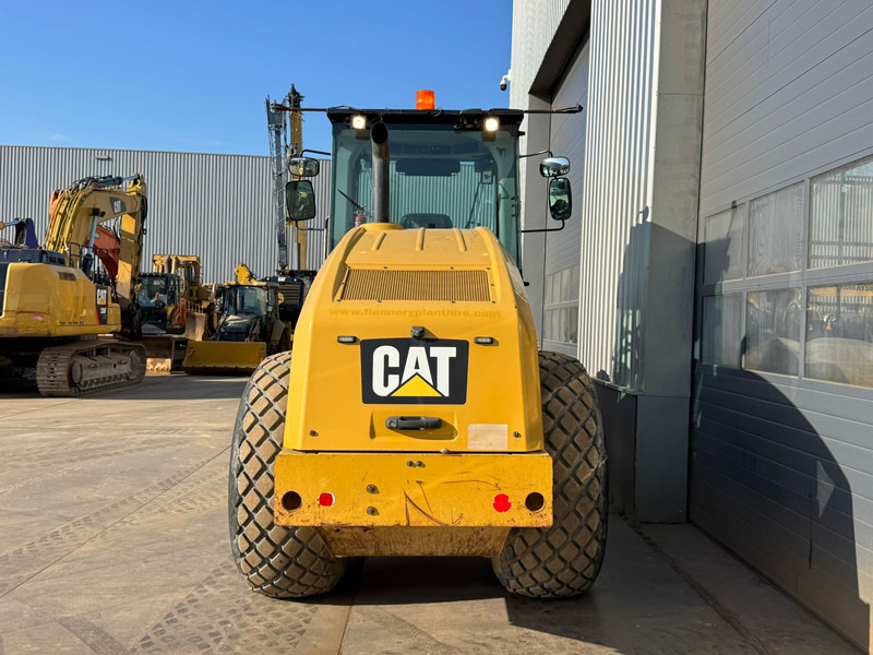 Caterpillar CS66B - Каток: фото 4 Caterpillar CS66B - Каток: фото 4