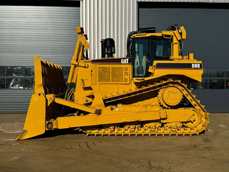Caterpillar D8R - Бульдозер: фото 1 Caterpillar D8R - Бульдозер: фото 1