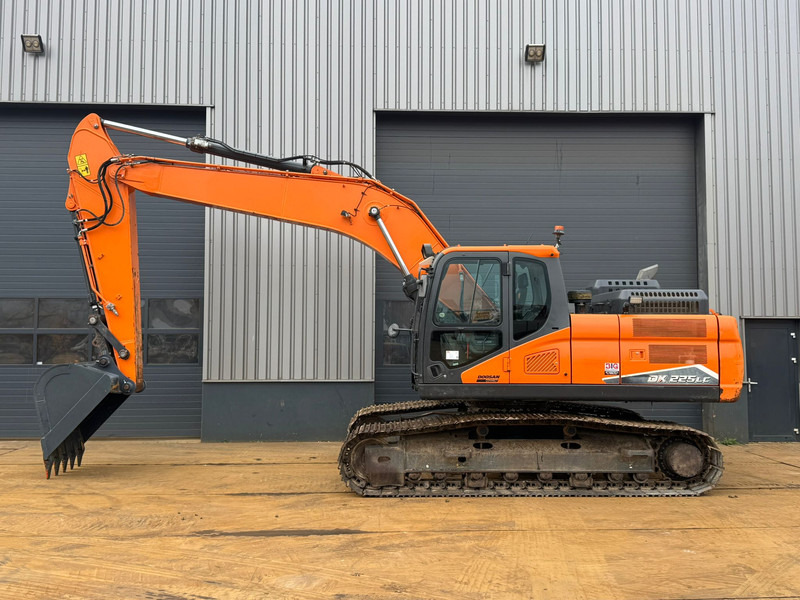 Doosan DX225LC-7 - Экскаватор: фото 1 Doosan DX225LC-7 - Экскаватор: фото 1