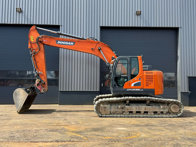 Doosan DX235LCR-5 - 680 hours - Гусеничный экскаватор: фото 1 Doosan DX235LCR-5 - 680 hours - Гусеничный экскаватор: фото 1