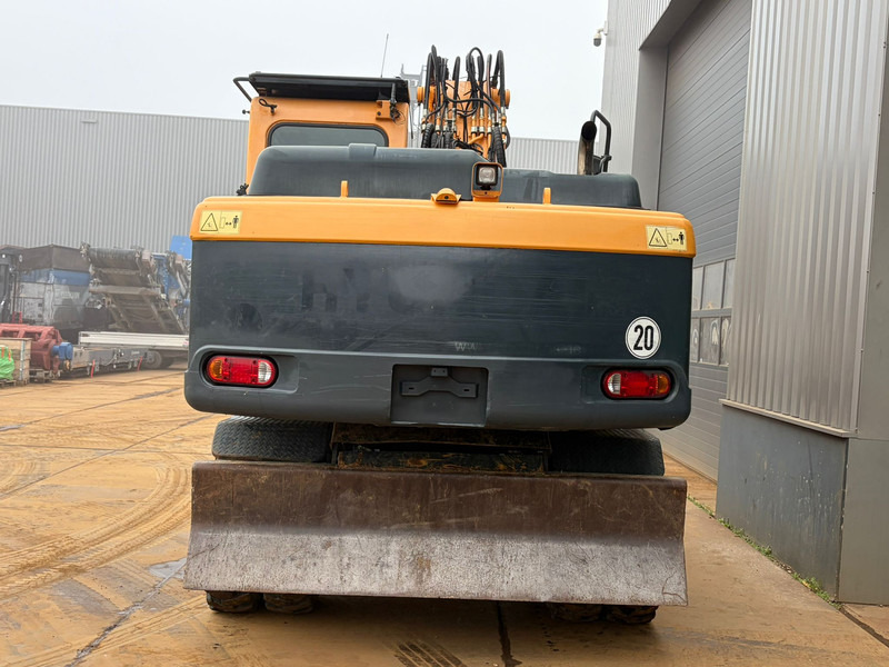 Hyundai Robex 180W-9A - Колёсный экскаватор: фото 4 Hyundai Robex 180W-9A - Колёсный экскаватор: фото 4