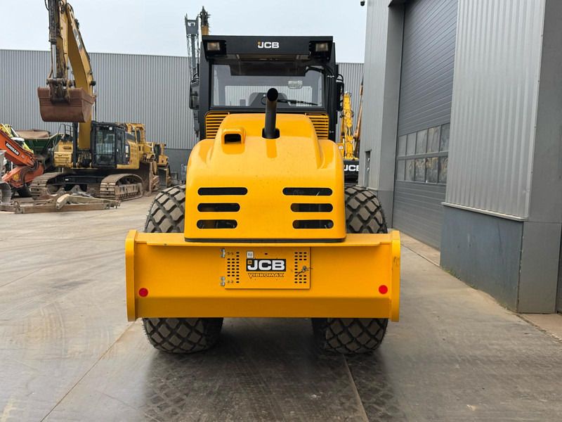 JCB VM166D - Каток: фото 4 JCB VM166D - Каток: фото 4