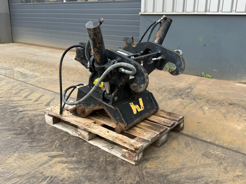 Verachtert CWT-40-H4N tilting quick coupler CW40 214-1033 - Сцепное устройство: фото 2 Verachtert CWT-40-H4N tilting quick coupler CW40 214-1033 - Сцепное устройство: фото 2