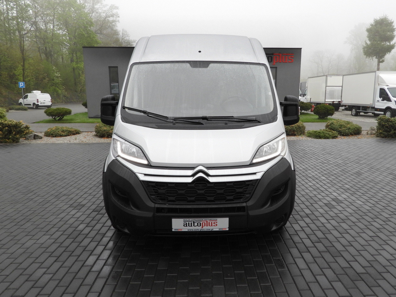CITROEN JUMPER BOX DELIVERY VAN 7 SEATS CRUISE CONTROL LED LIGHTS AIR CONDITIONING 165HP - Цельнометаллический фургон: фото 5 CITROEN JUMPER BOX DELIVERY VAN 7 SEATS CRUISE CONTROL LED LIGHTS AIR CONDITIONING 165HP - Цельнометаллический фургон: фото 5