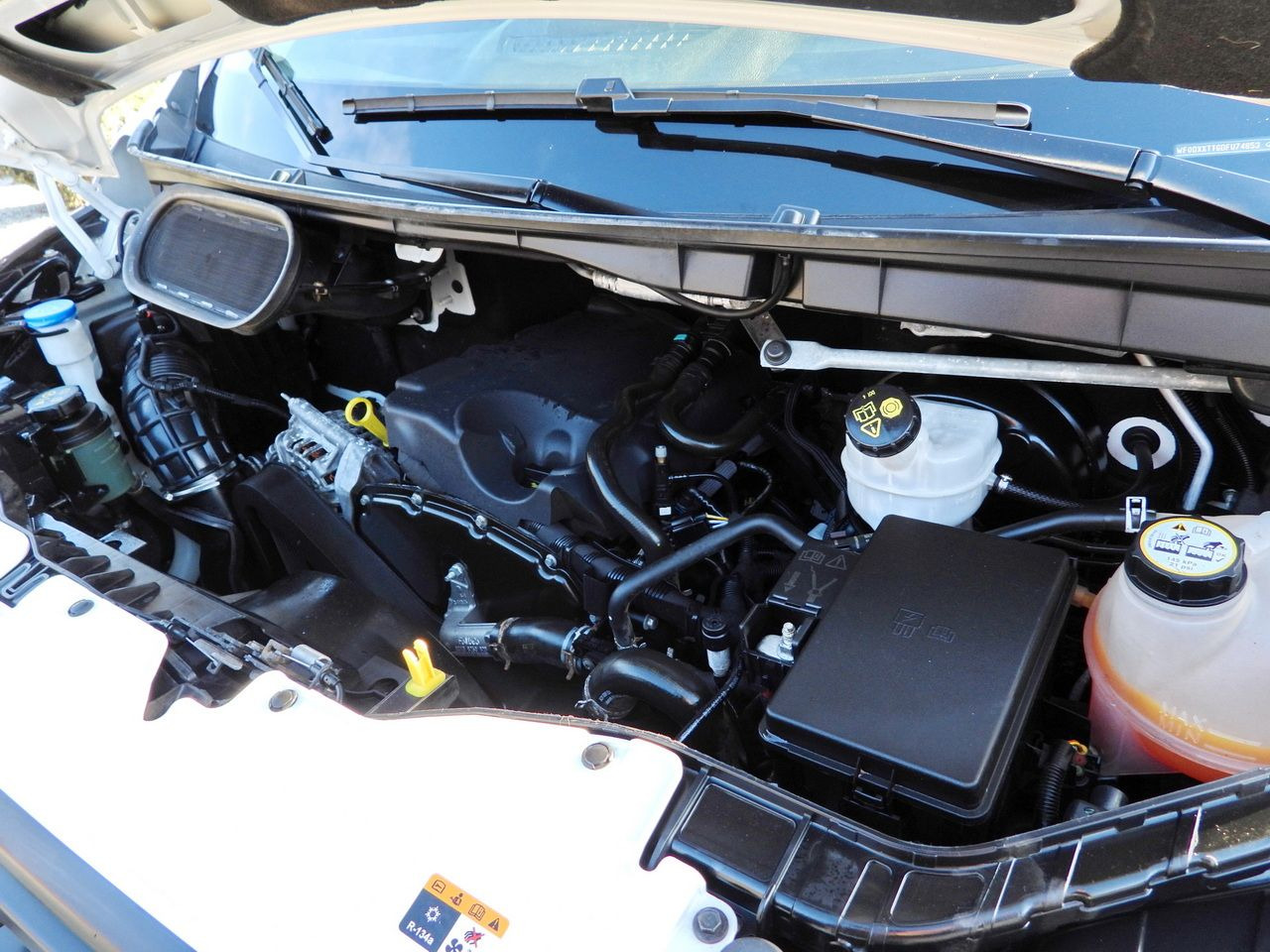 Малотоннажный бортовой грузовик FORD TRANSIT STAKE BODY 8 PALLETS TWIN WHEELS AIR CONDITIONING  155HP: фото 23