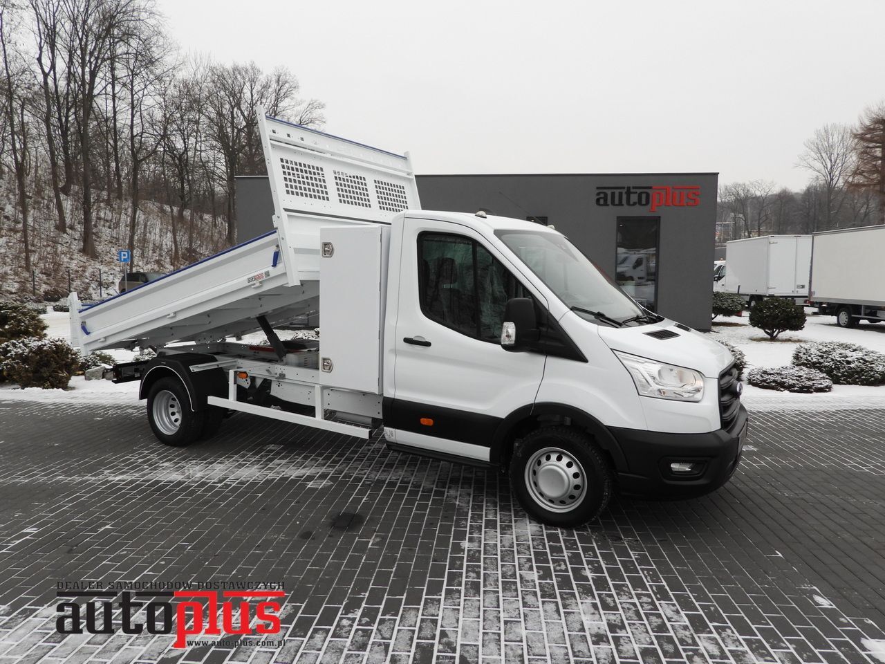 FORD TRANSIT TIPPER CRUISE CONTROL LED LIGHTS TWIN WHEELS AIR CONDITIONING 170HP - Малотоннажный самосвал: фото 1 FORD TRANSIT TIPPER CRUISE CONTROL LED LIGHTS TWIN WHEELS AIR CONDITIONING 170HP - Малотоннажный самосвал: фото 1