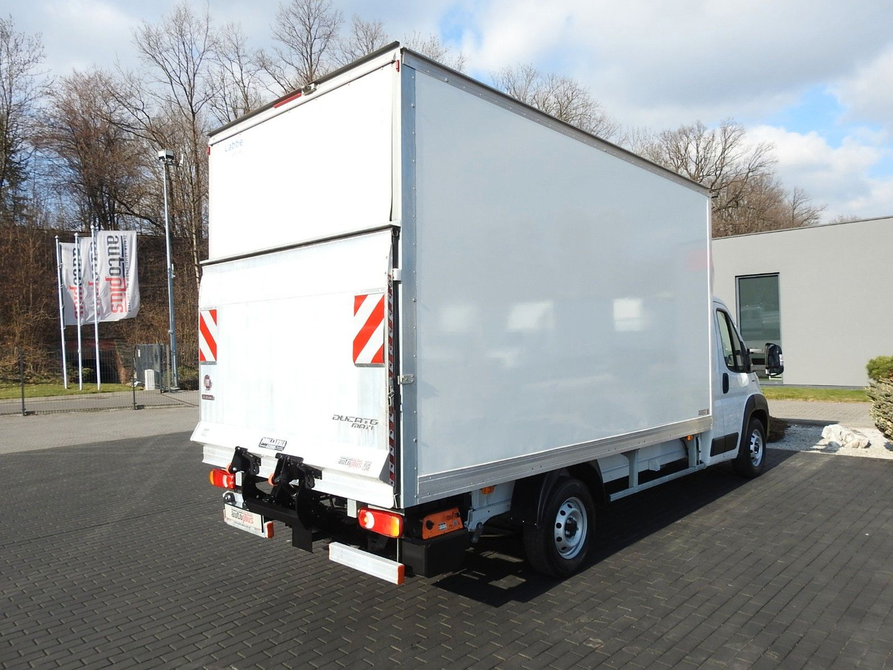 Малотоннажный фургон Fiat DUCATO  KOFFER AUFZUG 8 PALETTEN TEMPOMAT NAVI: фото 13