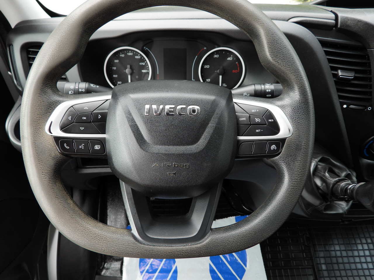 Малотоннажный самосвал IVECO DAILY 35C16 TIPPER CRUISE CONTROL TWIN WHEELS AIR CONDITIONING  160HP: фото 31