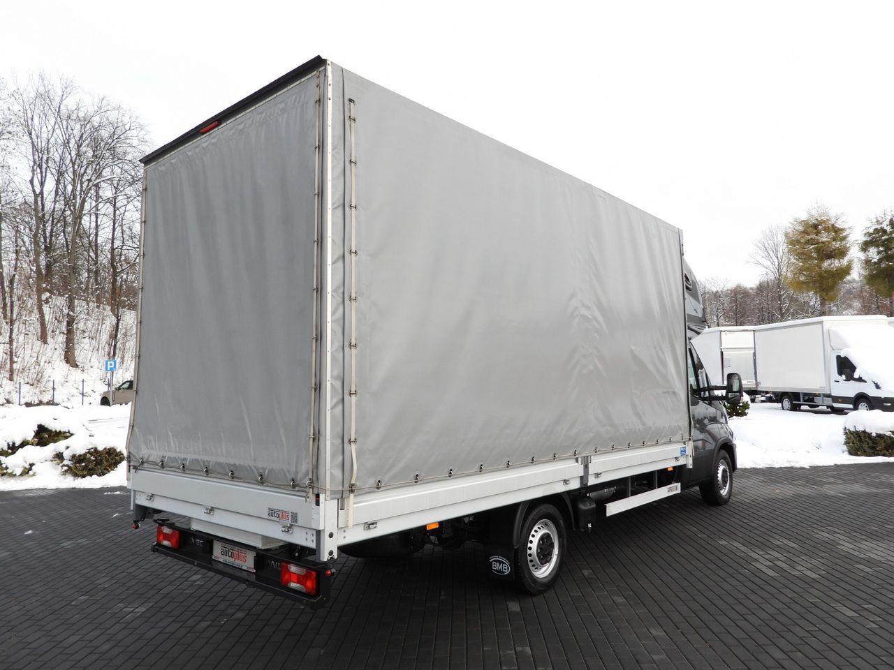 IVECO DAILY 35S18 TARPAULIN 10 PALLETS WEBASTO CRUISE CONTROL LED LIGHTS PNEUMATICS AIR CONDITIONING 180HP - Тентованный фургон: фото 3 IVECO DAILY 35S18 TARPAULIN 10 PALLETS WEBASTO CRUISE CONTROL LED LIGHTS PNEUMATICS AIR CONDITIONING 180HP - Тентованный фургон: фото 3