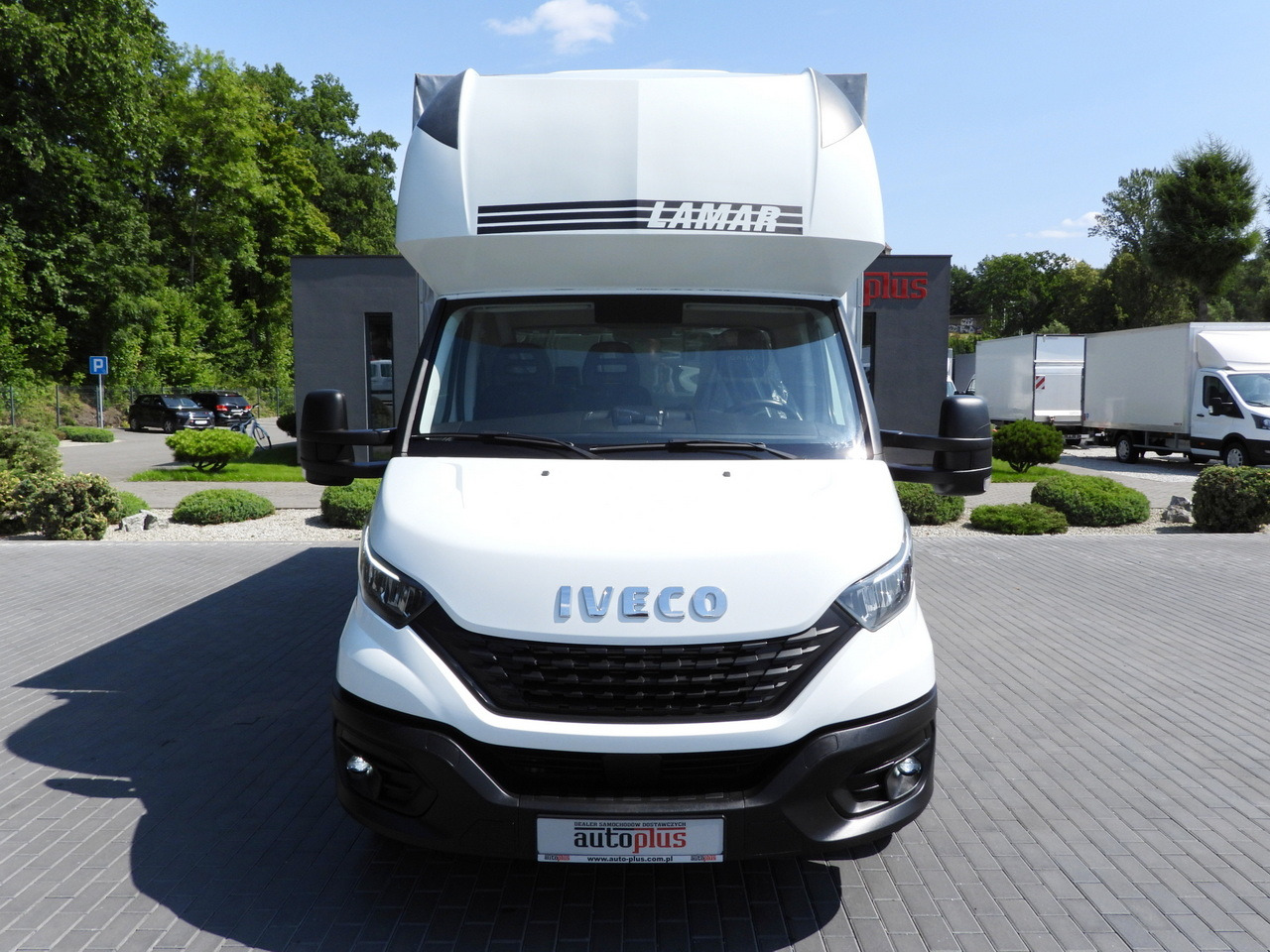 IVECO DAILY 35S18 TARPAULIN 10 PALLETS WEBASTO CRUISE CONTROL LED LIGHTS PNEUMATICS AIR CONDITIONING 180HP - Тентованный фургон: фото 5 IVECO DAILY 35S18 TARPAULIN 10 PALLETS WEBASTO CRUISE CONTROL LED LIGHTS PNEUMATICS AIR CONDITIONING 180HP - Тентованный фургон: фото 5