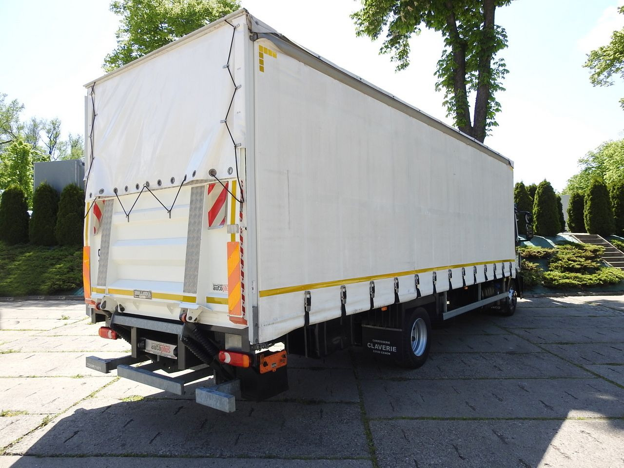 IVECO EUROCARGO 120 - 220 TARPAULIN LIFT 20 PALLETS LED LIGHTS AUTOMATIC TRANSMISSION HI-MATIC TWIN WHEELS AIR CONDITIONING 220HP - Тентованный фургон: фото 3 IVECO EUROCARGO 120 - 220 TARPAULIN LIFT 20 PALLETS LED LIGHTS AUTOMATIC TRANSMISSION HI-MATIC TWIN WHEELS AIR CONDITIONING 220HP - Тентованный фургон: фото 3