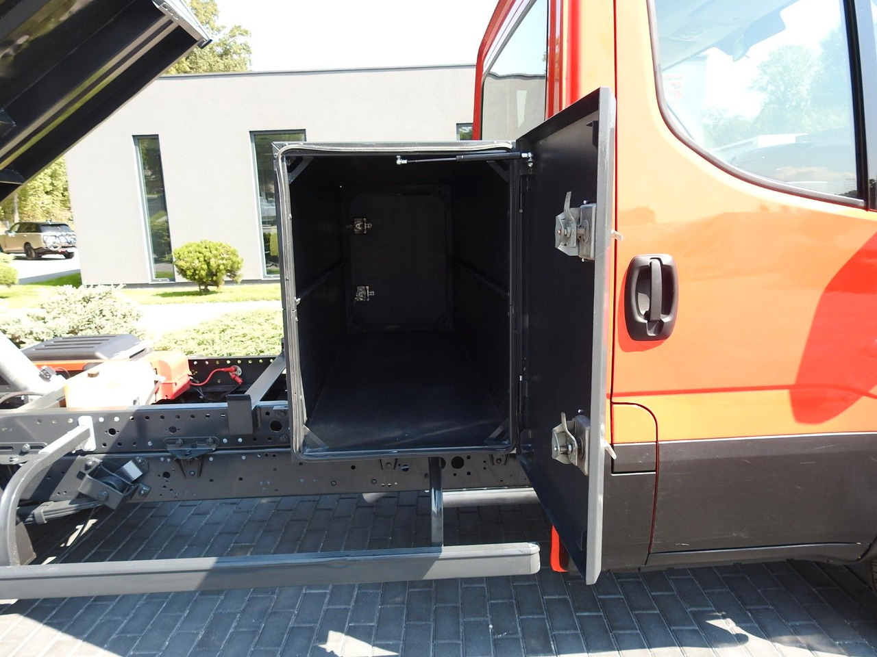 Малотоннажный самосвал Iveco DAILY 35C13 KIPPER TEMPOMAT A/C ZWILLINGSRÄDER: фото 19