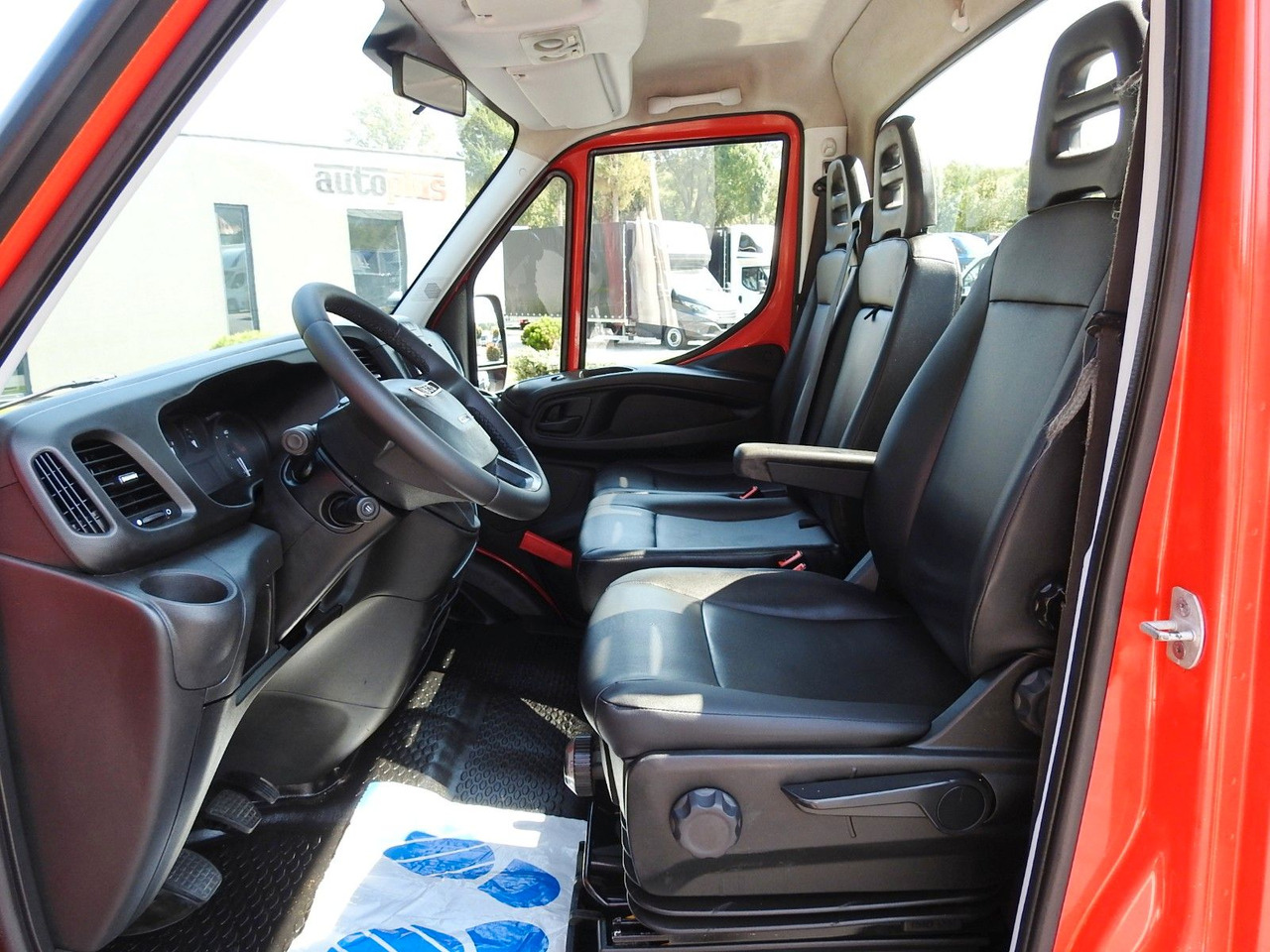 Малотоннажный самосвал Iveco DAILY 35C13 KIPPER TEMPOMAT A/C ZWILLINGSRÄDER: фото 22