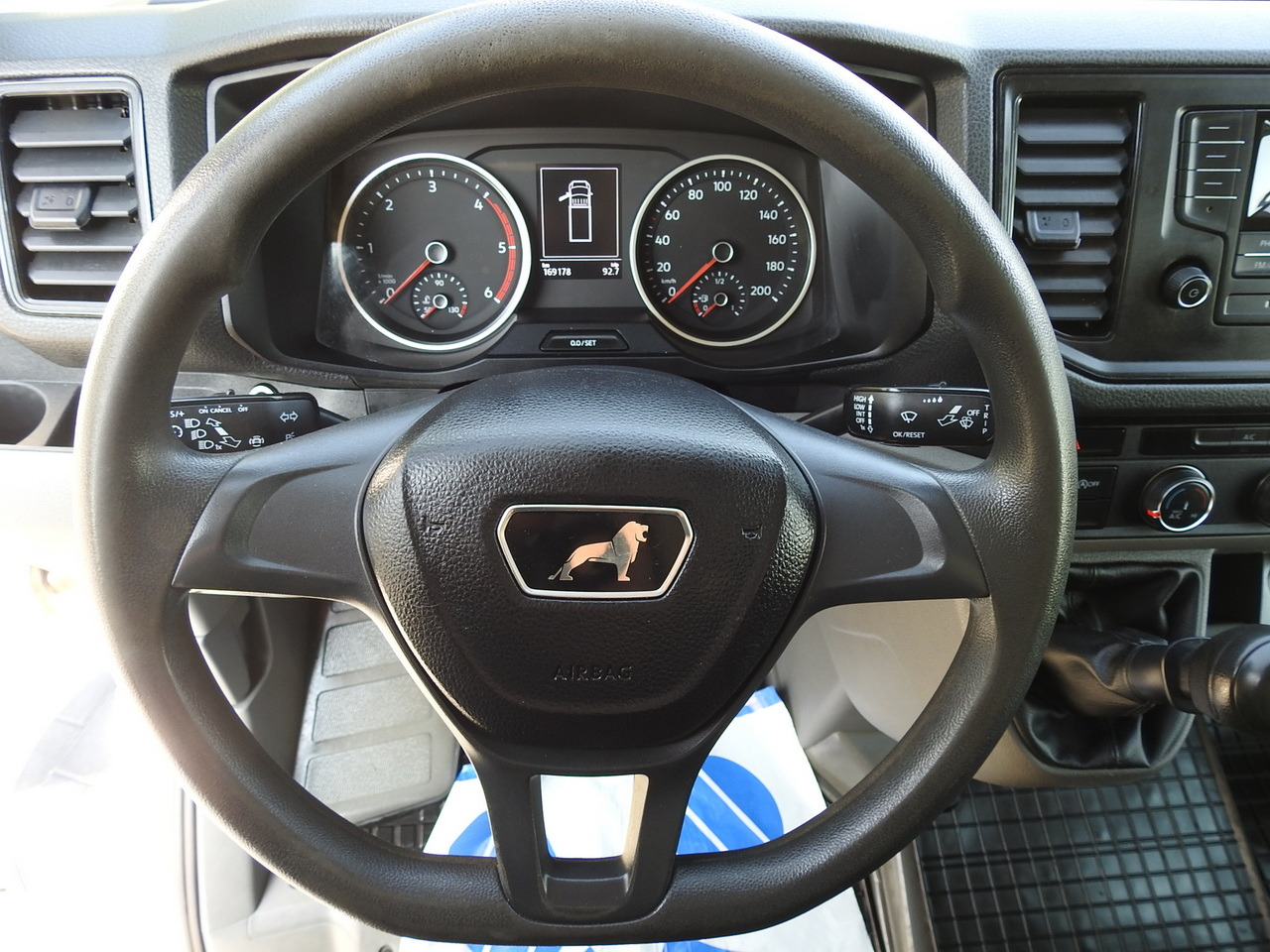 Тентованный фургон MAN TGE TARPAULIN 10 PALLETS AIR CONDITIONING  180HP: фото 34