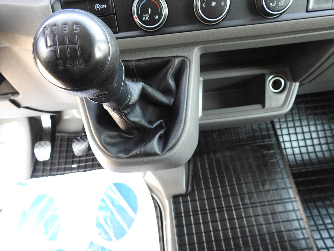 Тентованный фургон MAN TGE TARPAULIN 10 PALLETS AIR CONDITIONING  180HP: фото 41