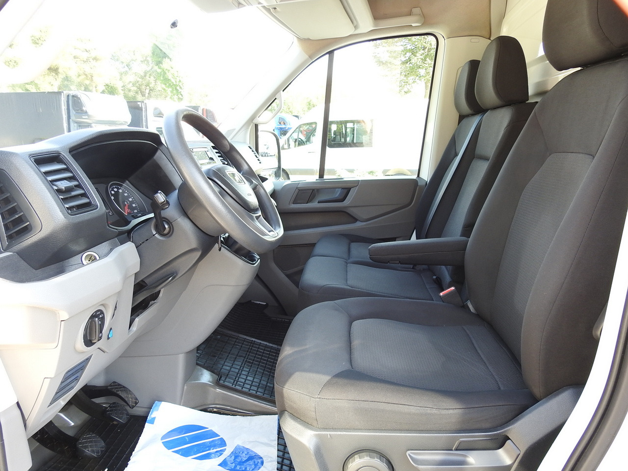 Тентованный фургон MAN TGE TARPAULIN 10 PALLETS AIR CONDITIONING  180HP: фото 28