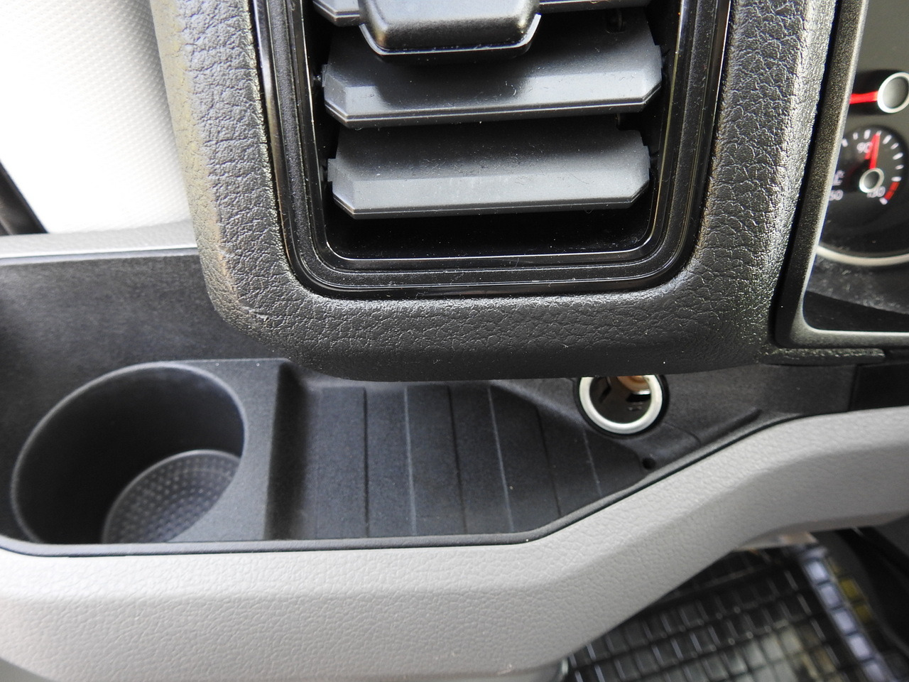 Тентованный фургон MAN TGE TARPAULIN 10 PALLETS AIR CONDITIONING  180HP: фото 32