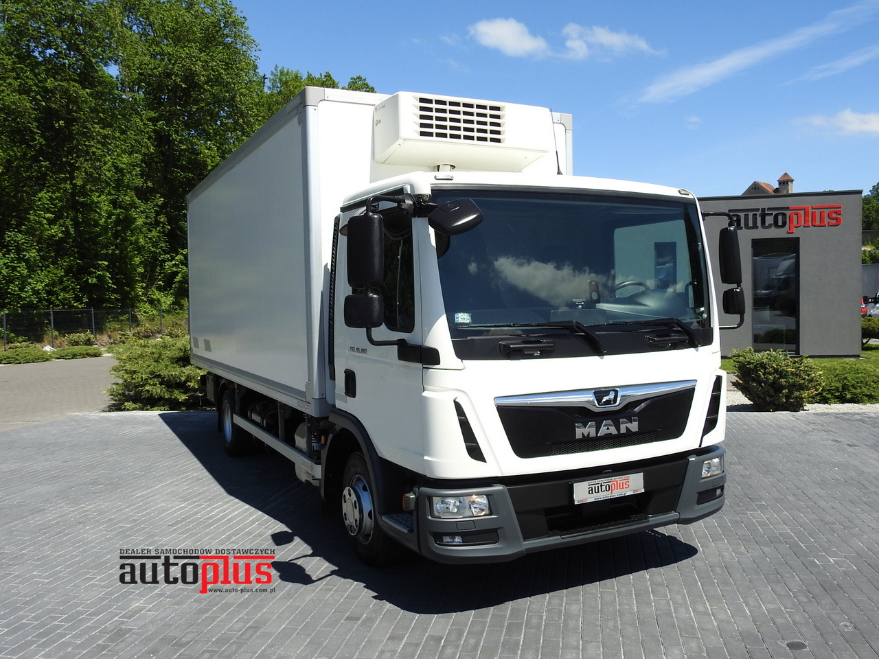 MAN TGL 10.180 REGRIGERATOR BOX -20*C 11 PALLETS POWER SUPPLY 230V AIR CONDITIONING PNEUMATICS TWIN WHEELS 180HP - Рефрижератор: фото 1 MAN TGL 10.180 REGRIGERATOR BOX -20*C 11 PALLETS POWER SUPPLY 230V AIR CONDITIONING PNEUMATICS TWIN WHEELS 180HP - Рефрижератор: фото 1