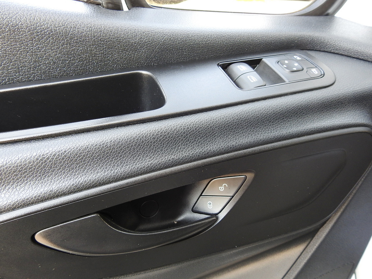 Тентованный фургон MERCEDES SPRINTER 316  TARPAULIN 10 PALLETS WEBASTO AIR CONDITIONING  165HP: фото 26