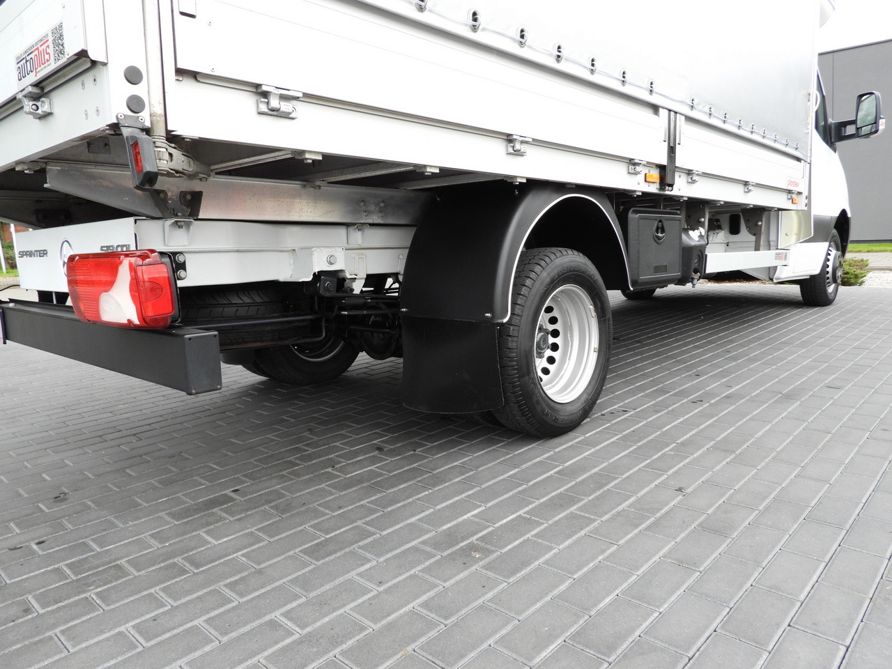 Тентованный фургон MERCEDES SPRINTER 519 TARPAULIN 8 PALLETS WEBASTO CRUISE CONTROL TWIN WHEELS AIR CONDITIONING 190HP: фото 18 Тентованный фургон MERCEDES SPRINTER 519 TARPAULIN 8 PALLETS WEBASTO CRUISE CONTROL TWIN WHEELS AIR CONDITIONING 190HP: фото 18