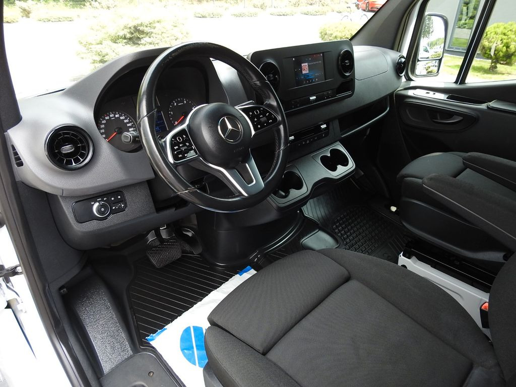 Mercedes-Benz SPRINTER KASTENWAGEN DOPPELKABINE 5 SITZE A/C - Цельнометаллический фургон, Грузопассажирский фургон: фото 2 Mercedes-Benz SPRINTER KASTENWAGEN DOPPELKABINE 5 SITZE A/C - Цельнометаллический фургон, Грузопассажирский фургон: фото 2