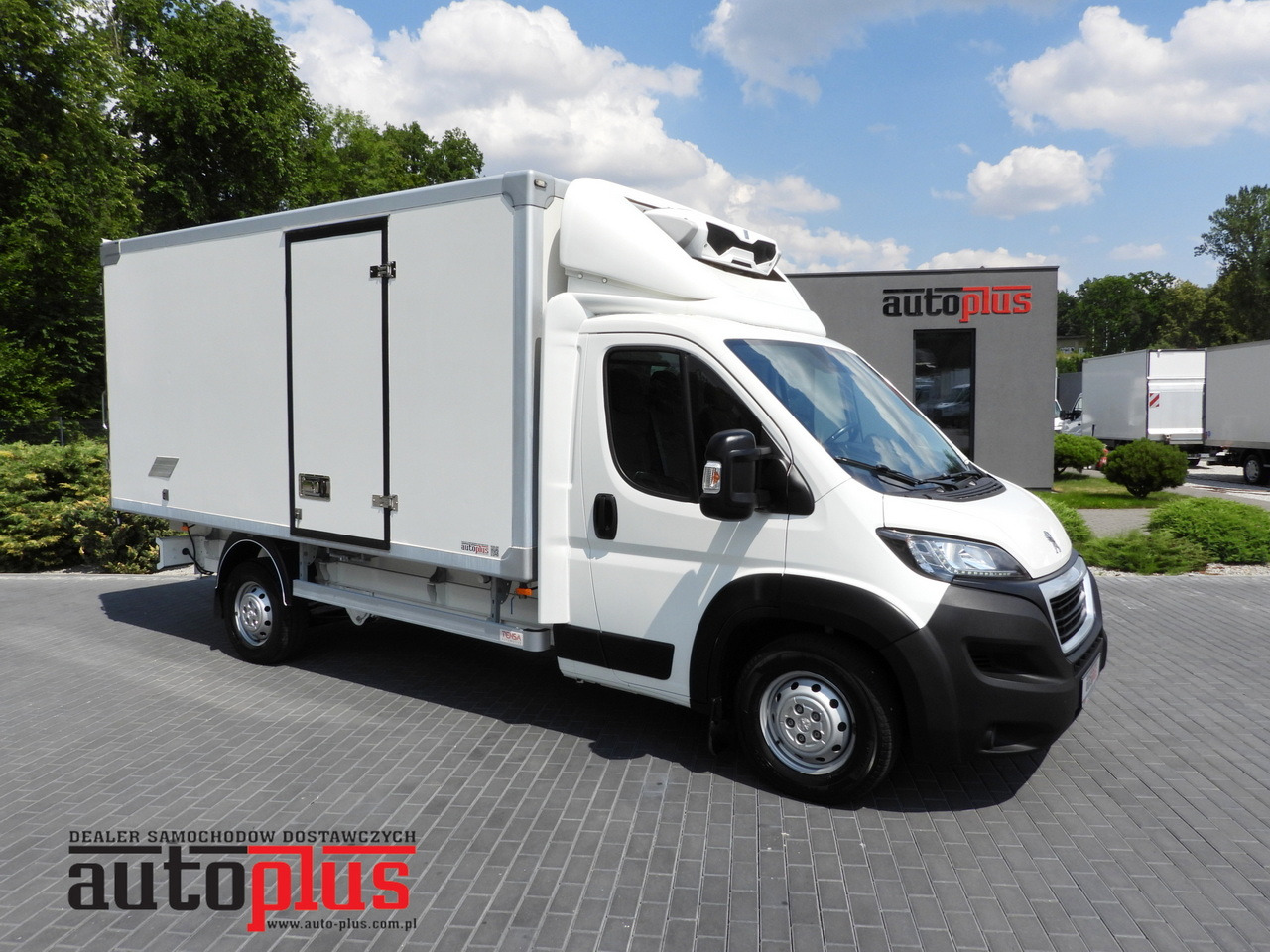 PEUGEOT BOXER REGRIGERATOR BOX 0*C 8 PALLETS CRUISE CONTROL LED LIGHTS AIR CONDITIONING 165HP - Малотоннажный рефрижератор: фото 1 PEUGEOT BOXER REGRIGERATOR BOX 0*C 8 PALLETS CRUISE CONTROL LED LIGHTS AIR CONDITIONING 165HP - Малотоннажный рефрижератор: фото 1