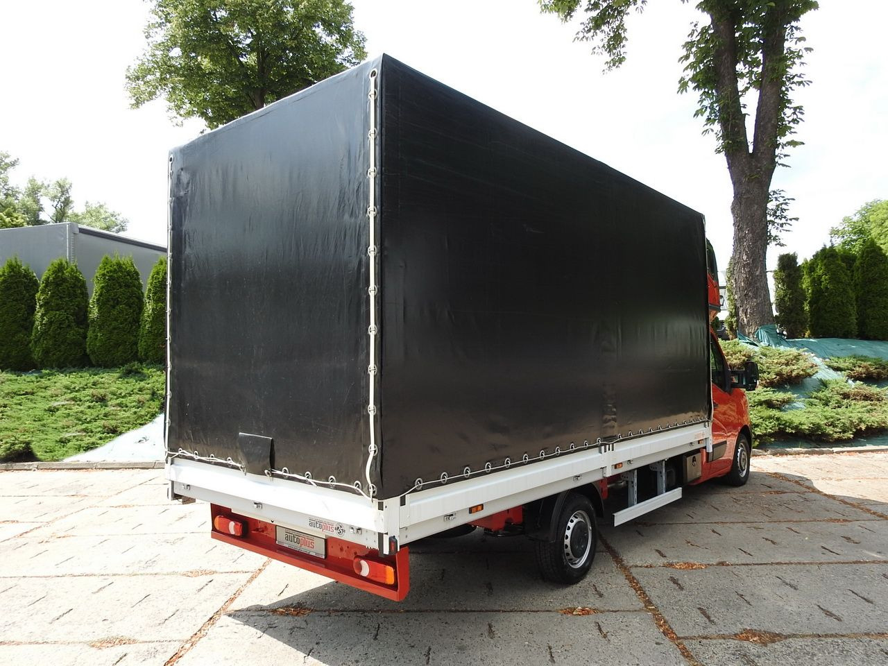RENAULT MASTER - Тентованный фургон: фото 3 RENAULT MASTER - Тентованный фургон: фото 3