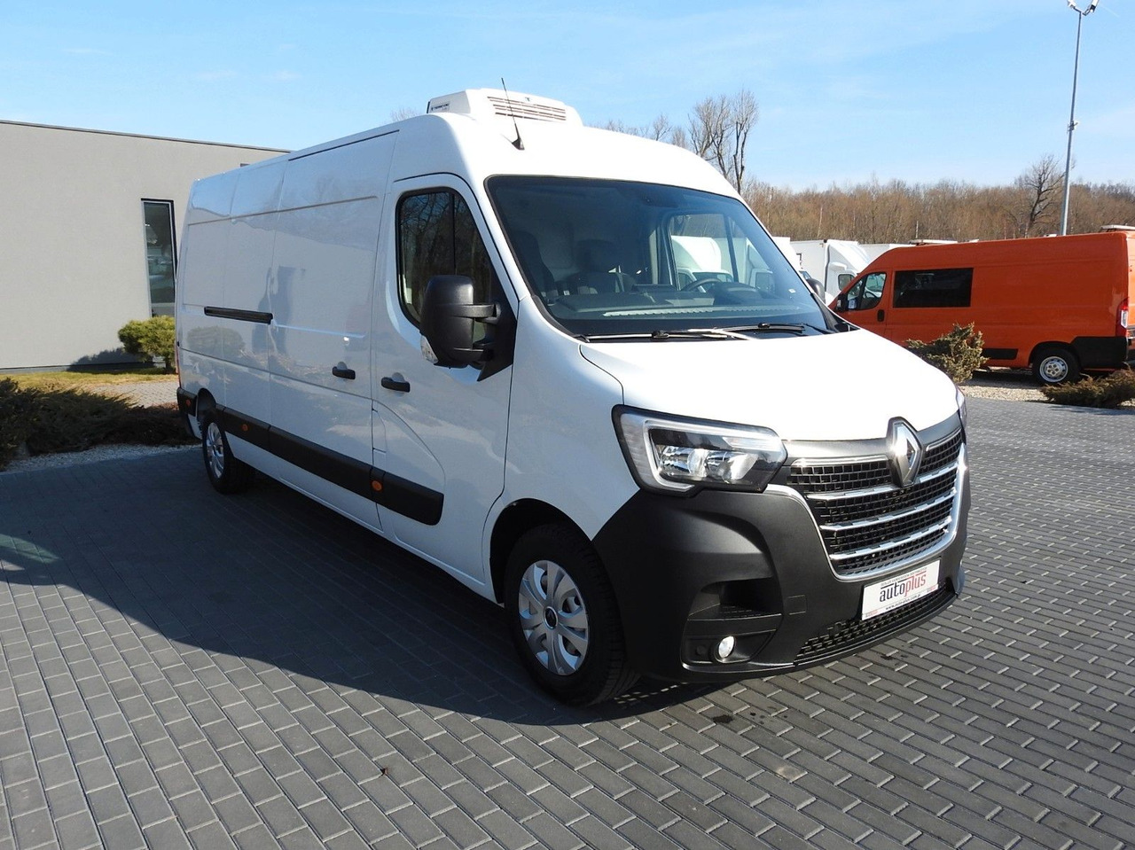 Renault MASTER KÜHLKASTENWAGEN 0*C LED LICHTER A/C Renault MASTER KÜHLKASTENWAGEN 0*C LED LICHTER A/C - Малотоннажный рефрижератор: фото 4 Renault MASTER KÜHLKASTENWAGEN 0*C LED LICHTER A/C Renault MASTER KÜHLKASTENWAGEN 0*C LED LICHTER A/C - Малотоннажный рефрижератор: фото 4