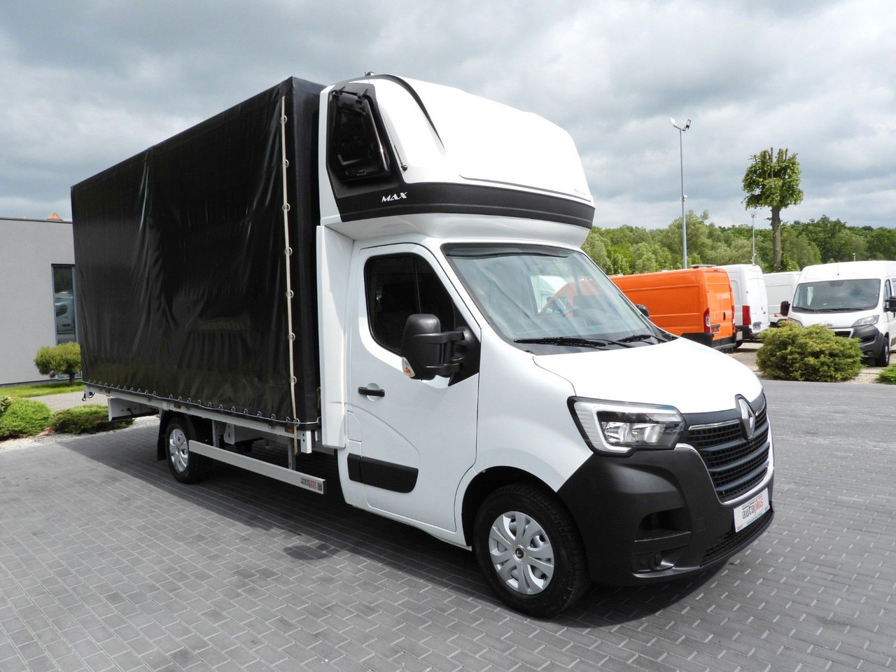 Renault MASTER PRITSCHE PLANE 10 PALETTEN TEMPOMAT - Тентованный фургон: фото 4 Renault MASTER PRITSCHE PLANE 10 PALETTEN TEMPOMAT - Тентованный фургон: фото 4