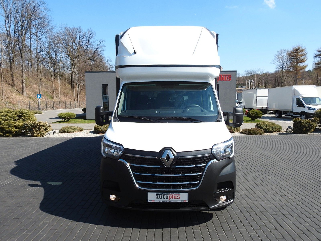 Renault MASTER PRITSCHE PLANE 10 PALETTEN WEBASTO A/C - Тентованный фургон: фото 5 Renault MASTER PRITSCHE PLANE 10 PALETTEN WEBASTO A/C - Тентованный фургон: фото 5