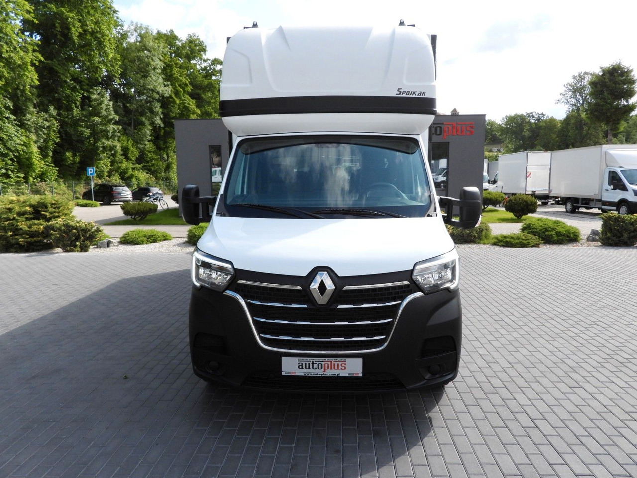Renault MASTER PRITSCHE PLANE 10 PALETTEN WEBASTO A/C - Тентованный фургон: фото 5 Renault MASTER PRITSCHE PLANE 10 PALETTEN WEBASTO A/C - Тентованный фургон: фото 5
