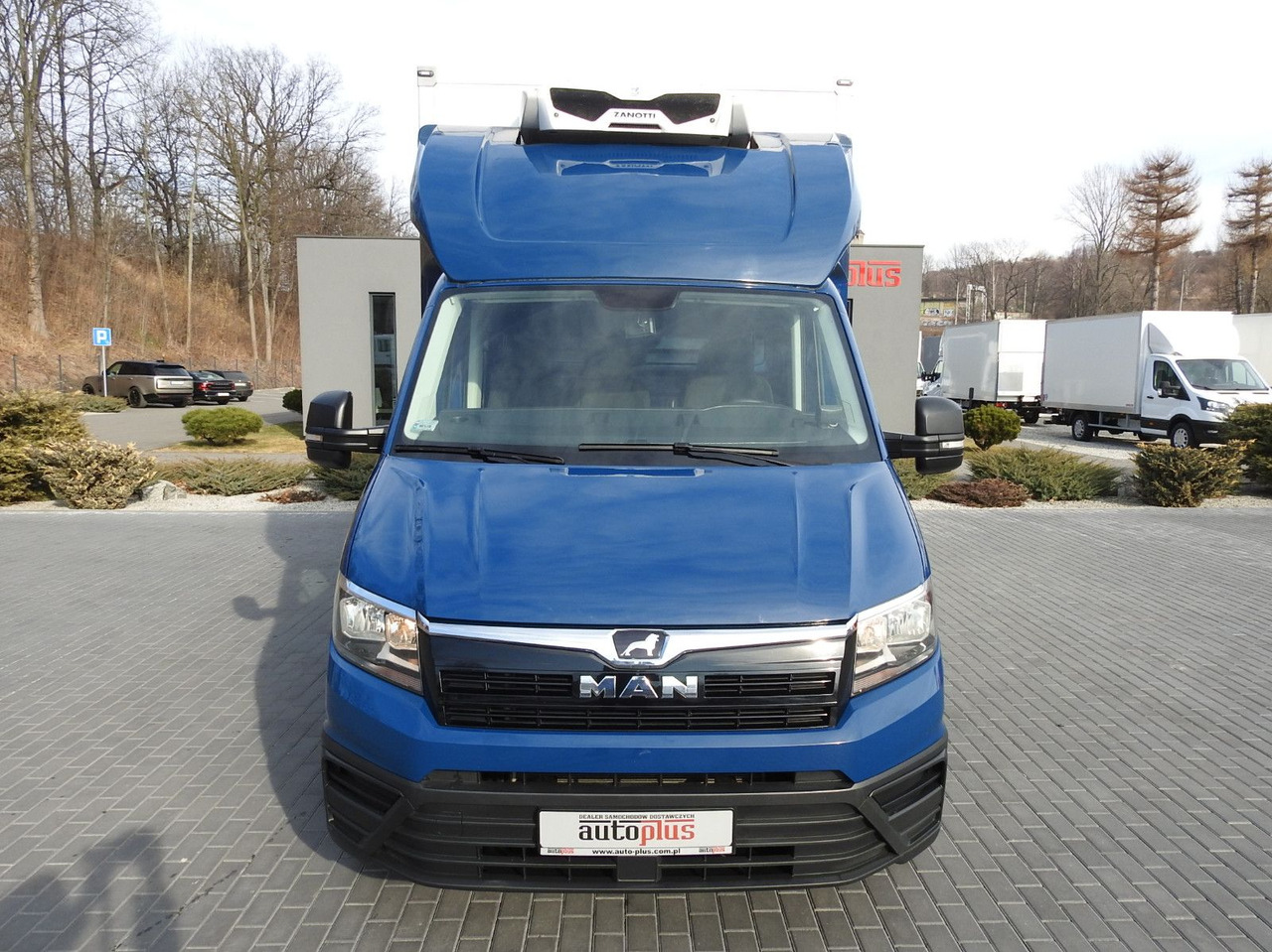 Volkswagen CRAFTER KÜHLKOFFER -5*C 8 PALETTEN HEIZFUNKTION - Малотоннажный рефрижератор: фото 5 Volkswagen CRAFTER KÜHLKOFFER -5*C 8 PALETTEN HEIZFUNKTION - Малотоннажный рефрижератор: фото 5