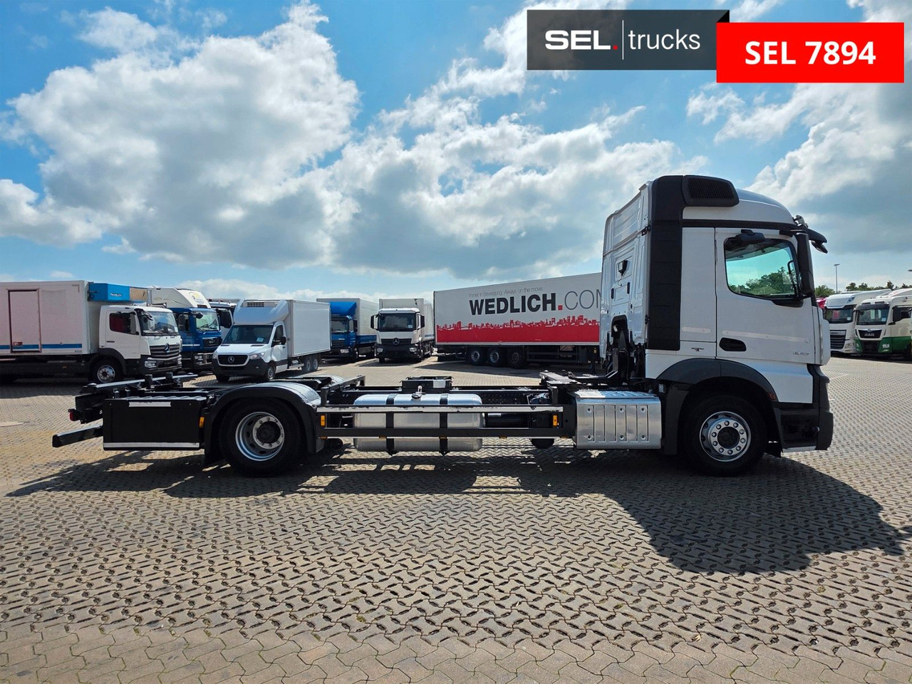 Mercedes-Benz Actros 1842 / Standklimaanlage - Грузовик-контейнеровоз/ Сменный кузов: фото 4 Mercedes-Benz Actros 1842 / Standklimaanlage - Грузовик-контейнеровоз/ Сменный кузов: фото 4