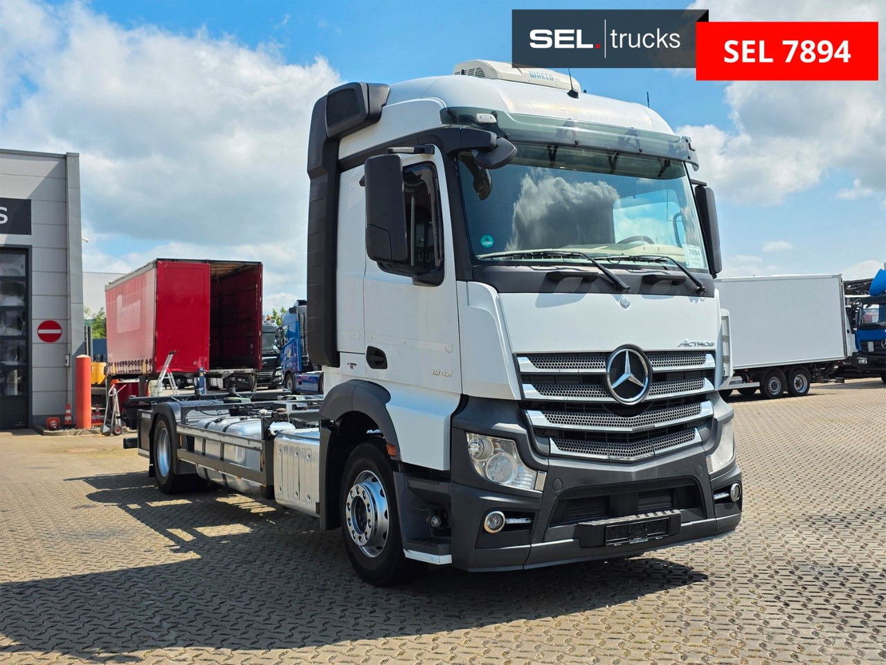 Mercedes-Benz Actros 1842 / Standklimaanlage - Грузовик-контейнеровоз/ Сменный кузов: фото 3 Mercedes-Benz Actros 1842 / Standklimaanlage - Грузовик-контейнеровоз/ Сменный кузов: фото 3