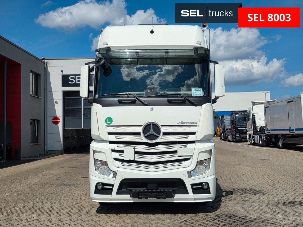 Mercedes-Benz Actros 2551 /Retarder/Ldbw/Konvekta/Lenkachse - Грузовик с закрытым кузовом: фото 2 Mercedes-Benz Actros 2551 /Retarder/Ldbw/Konvekta/Lenkachse - Грузовик с закрытым кузовом: фото 2