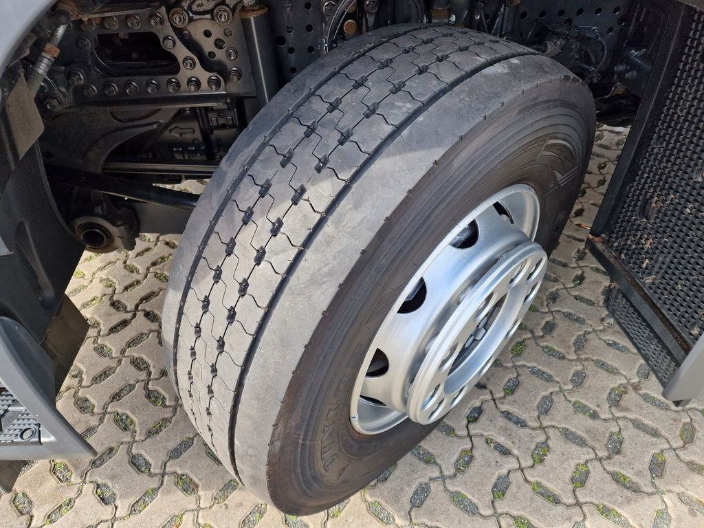 Тентованный грузовик Mercedes-Benz Antos 1830L 4X2: фото 27
