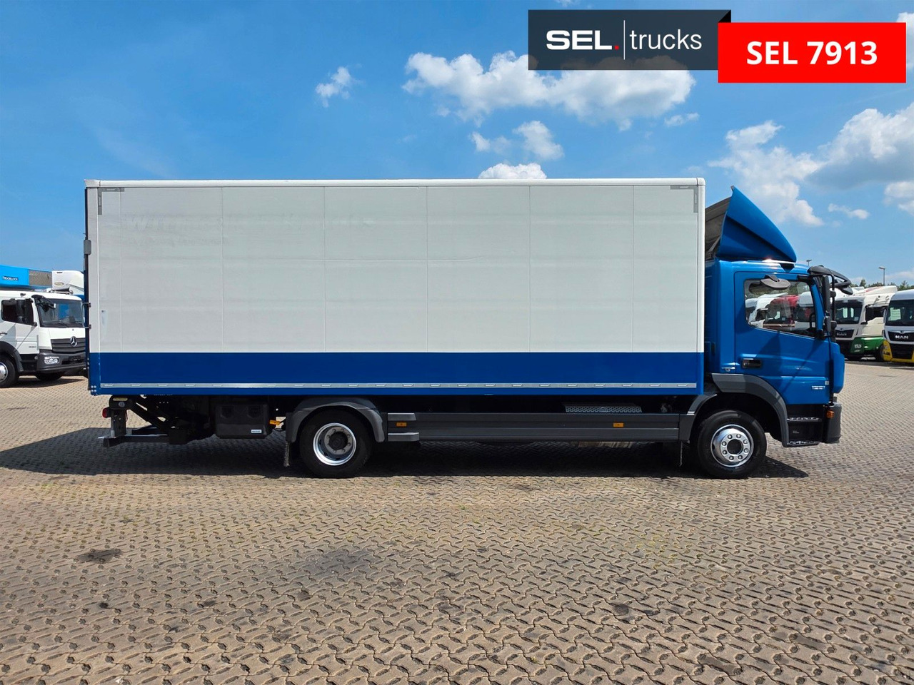 Mercedes-Benz Atego 1221 / Ladebordwand - Грузовик с закрытым кузовом: фото 4 Mercedes-Benz Atego 1221 / Ladebordwand - Грузовик с закрытым кузовом: фото 4