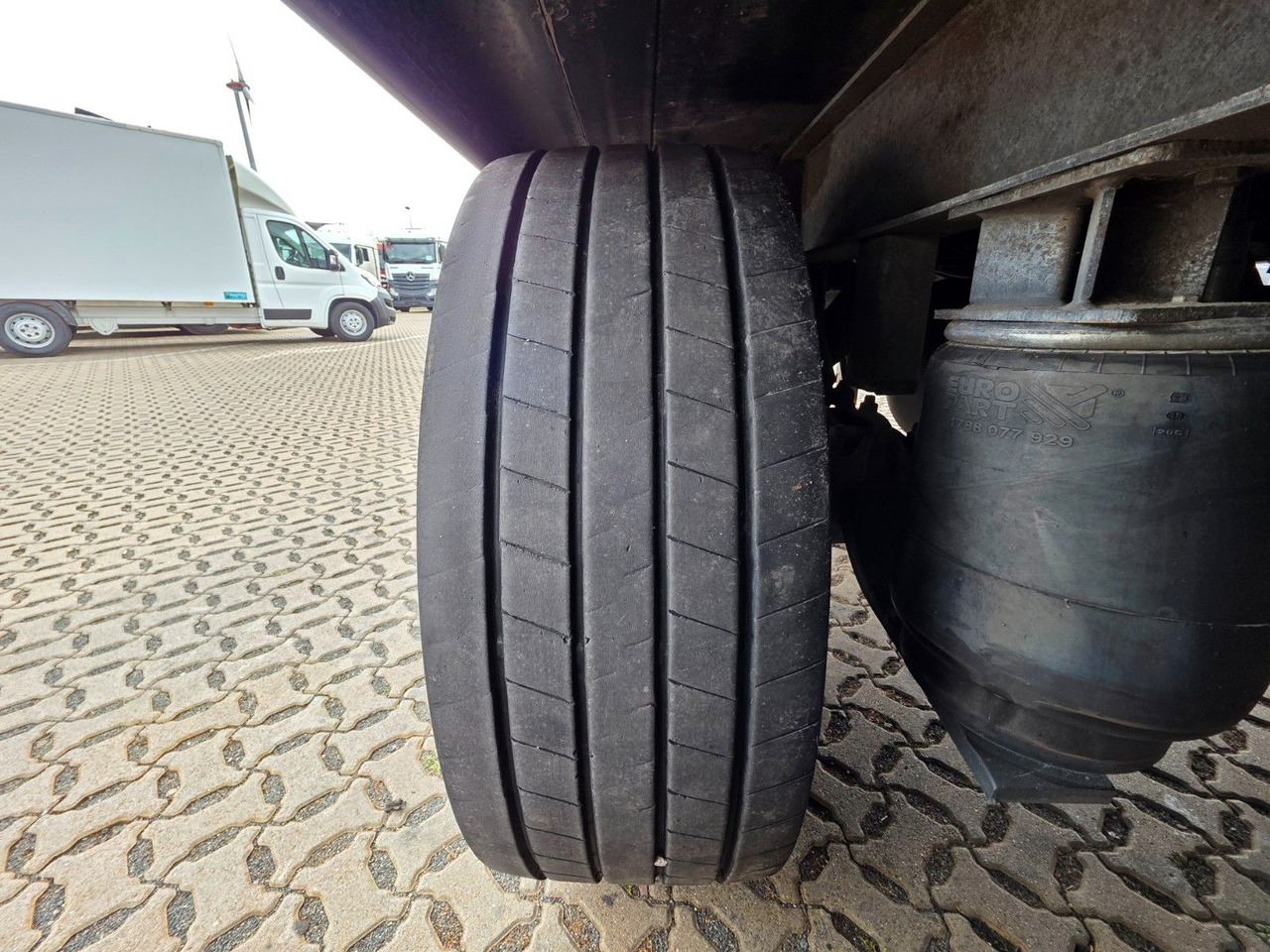 Прицеп-рефрижератор Schmitz Cargobull ZKO18/L 7.25 FP45 COOL / Tandem: фото 23 Прицеп-рефрижератор Schmitz Cargobull ZKO18/L 7.25 FP45 COOL / Tandem: фото 23