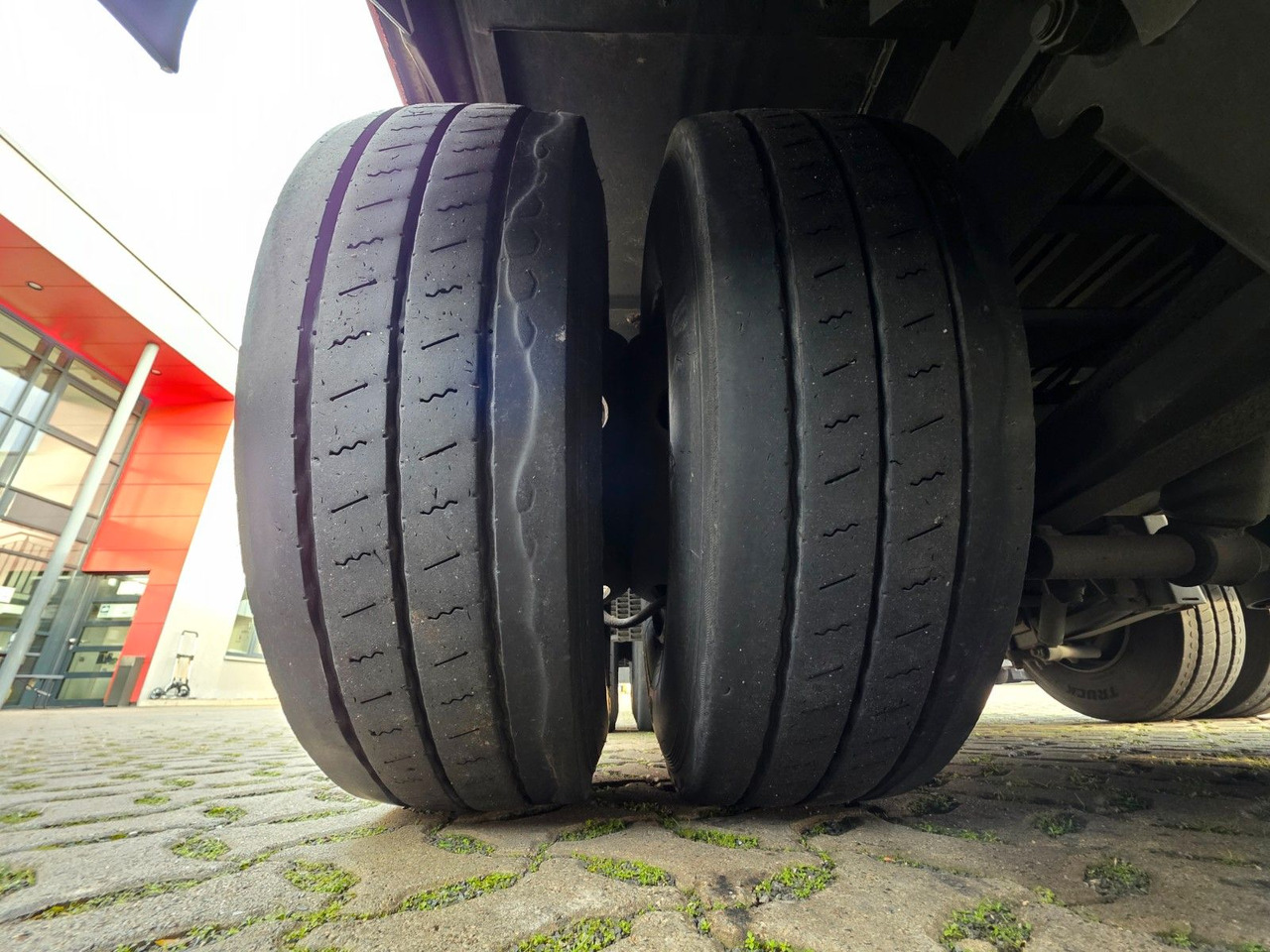 Для перевозки напитков Schwarzmüller SJ / Liftachse / Schwanenhals: фото 40