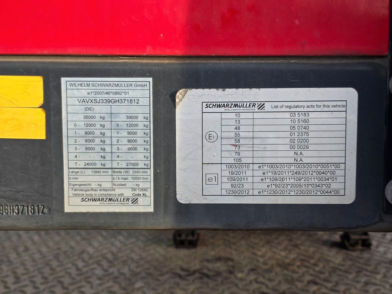 Для перевозки напитков Schwarzmüller SJ / Liftachse / Schwanenhals: фото 44