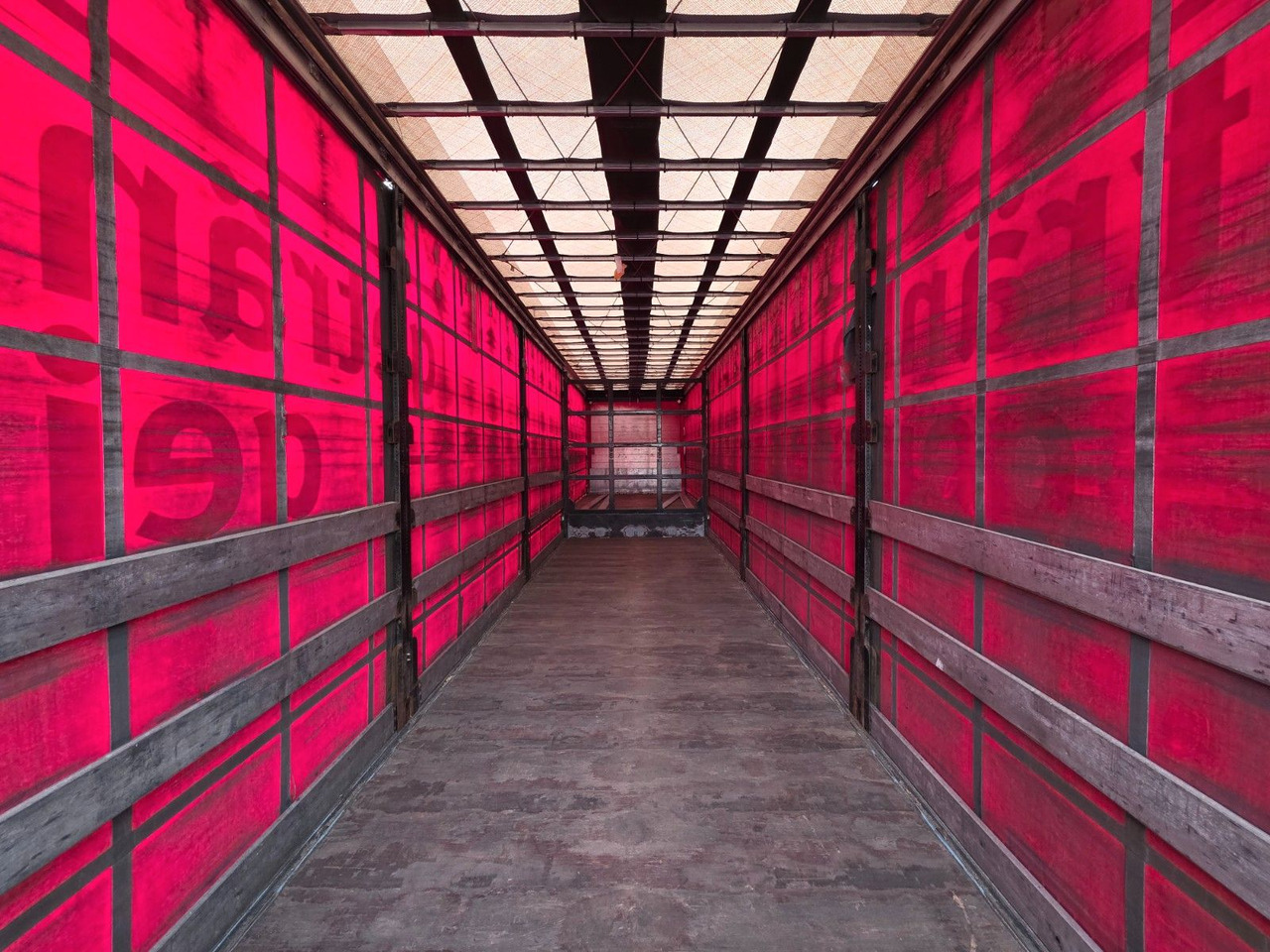 Для перевозки напитков Schwarzmüller SJ / Liftachse / Schwanenhals: фото 10